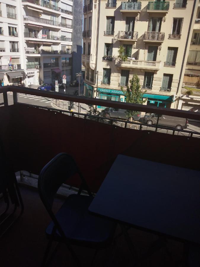 ניס Charmant F1 Pres Tramway Et Plage מראה חיצוני תמונה